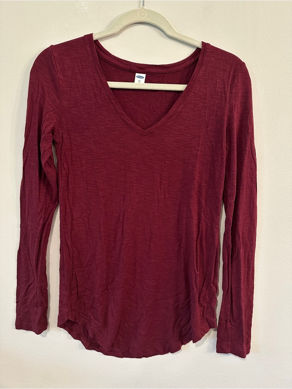 Old Navy Women's Burgundy V-Neck Luxe Long Sleeve Top | S